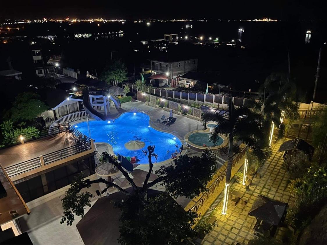 Seascape Resort Батангас Экстерьер фото